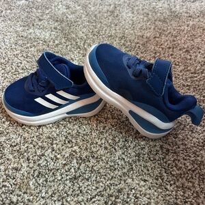 Excellent Used Baby Adidas Shoes Size 4K